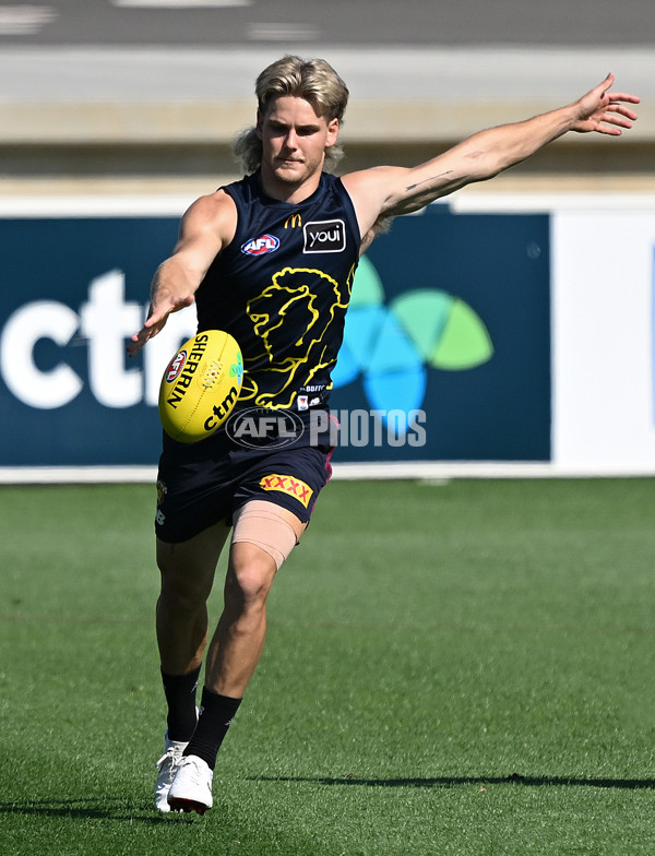 AFL 2025 Training - Brisbane 180925 - A-62876335