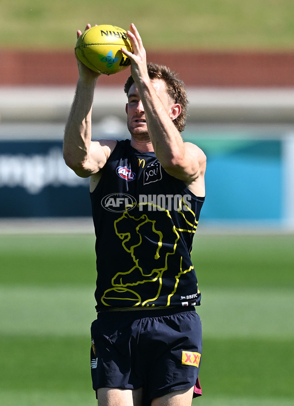 AFL 2025 Training - Brisbane 180925 - A-62885556