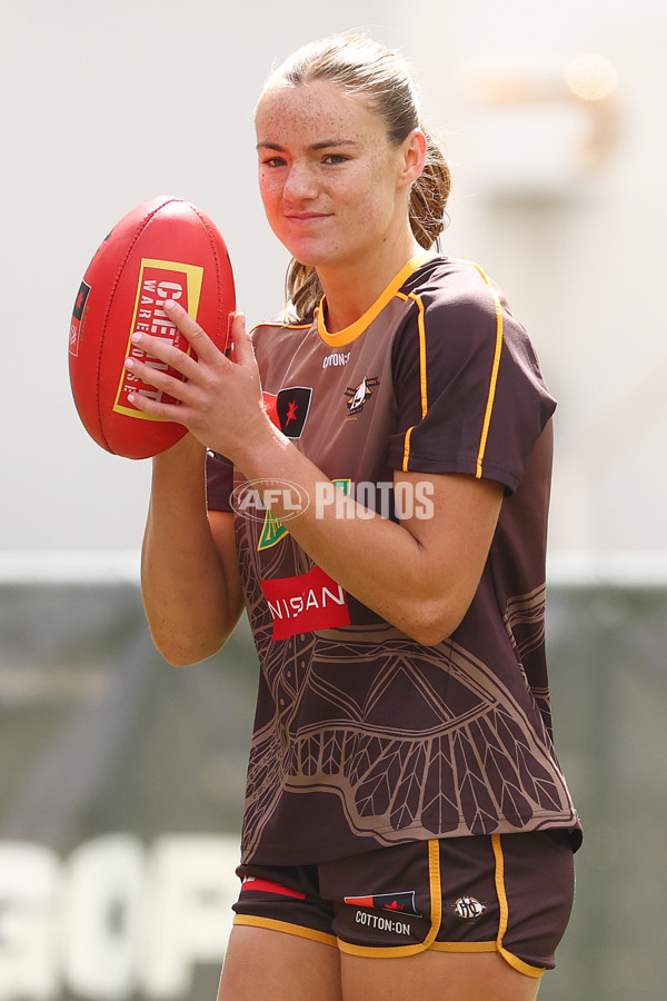 AFLW 2025 Round 06 - Collingwood v Hawthorn - A-62912597