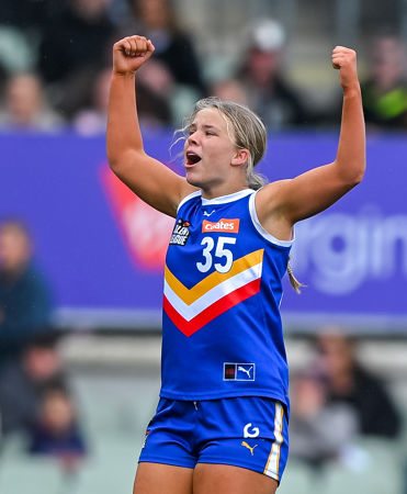 2301 CLGGFERDS200925JS.jpg