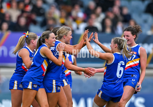Coates League Girls 2025 Grand Final - Eastern Ranges v Dandenong Stingrays - A-62912617