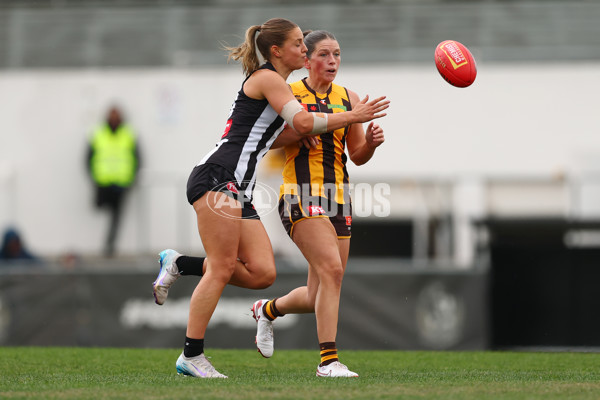 AFLW 2025 Round 06 - Collingwood v Hawthorn - A-62915248
