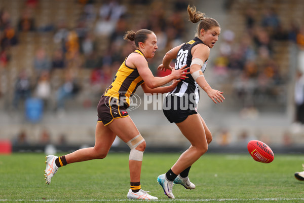 AFLW 2025 Round 06 - Collingwood v Hawthorn - A-62918599