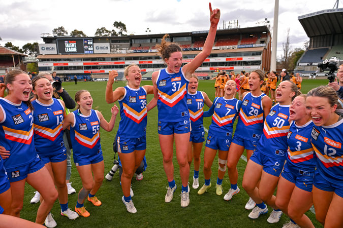 4142 CLGGFERDS200925JS.jpg