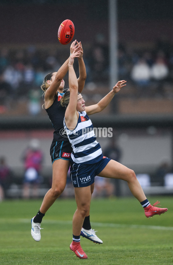 AFLW 2025 Round 06 - Port Adelaide v Geelong - A-62923601