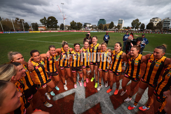 AFLW 2025 Round 06 - Collingwood v Hawthorn - A-62926275