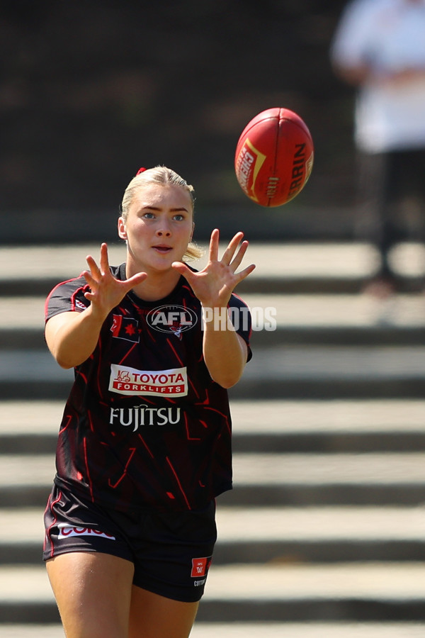 AFLW 2025 Round 06 - Fremantle v Essendon - A-62926278
