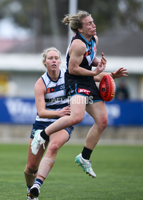 AFLW 2025 Round 06 - Port Adelaide v Geelong - A-62927050