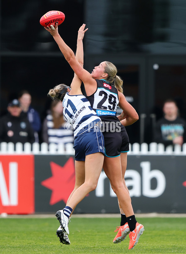 AFLW 2025 Round 06 - Port Adelaide v Geelong - A-62937293