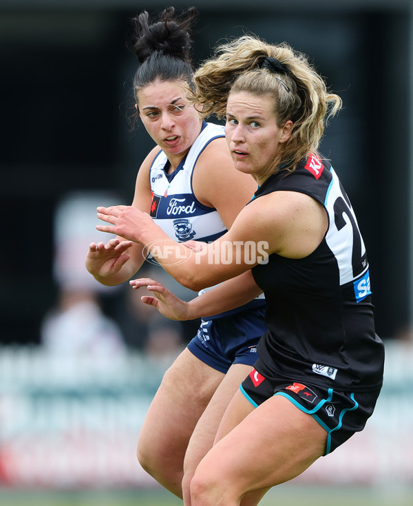AFLW 2025 Round 06 - Port Adelaide v Geelong - A-62939569