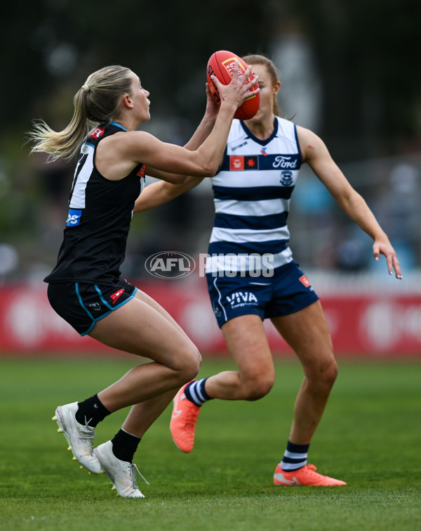 AFLW 2025 Round 06 - Port Adelaide v Geelong - A-62939578