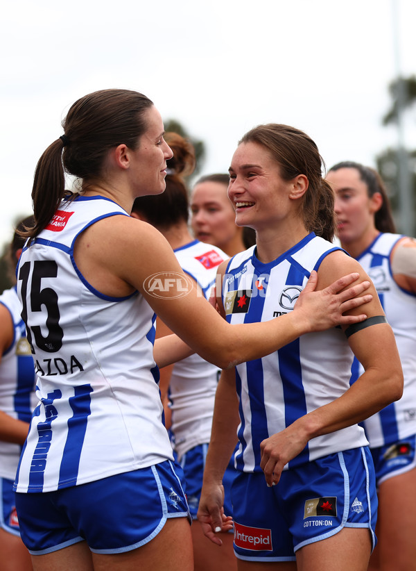 AFLW 2025 Round 06 - North Melbourne v Carlton - A-62940341