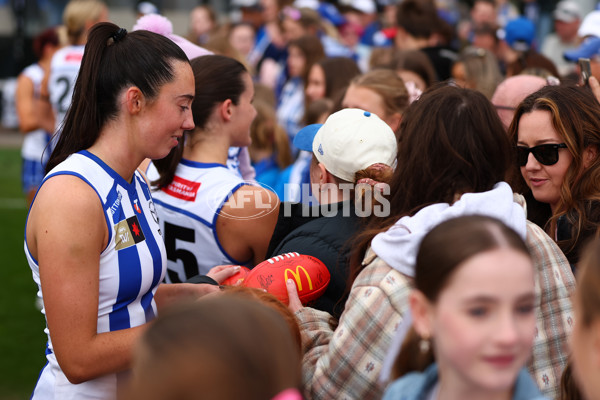 AFLW 2025 Round 06 - North Melbourne v Carlton - A-62942055