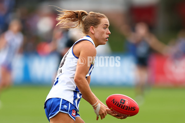AFLW 2025 Round 06 - North Melbourne v Carlton - A-62943406