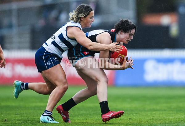 AFLW 2025 Round 06 - Port Adelaide v Geelong - A-62944883
