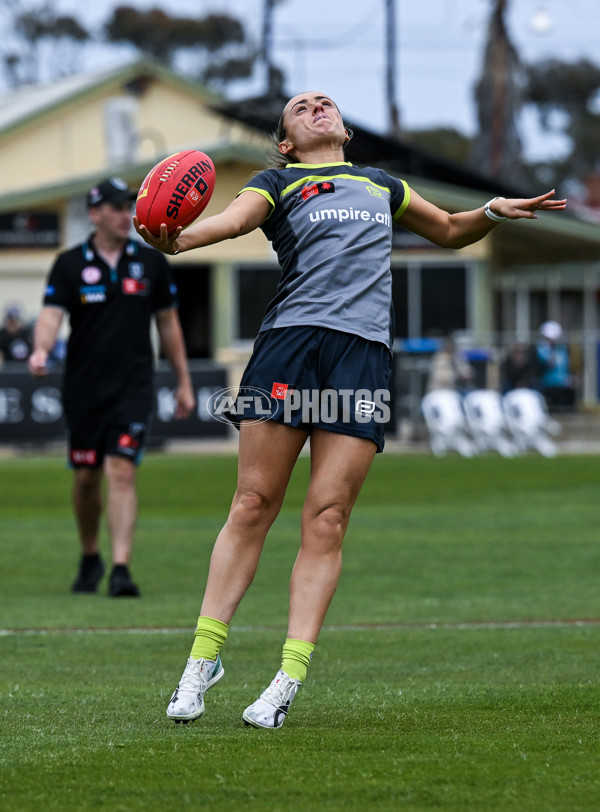 AFLW 2025 Round 06 - Port Adelaide v Geelong - A-62945972