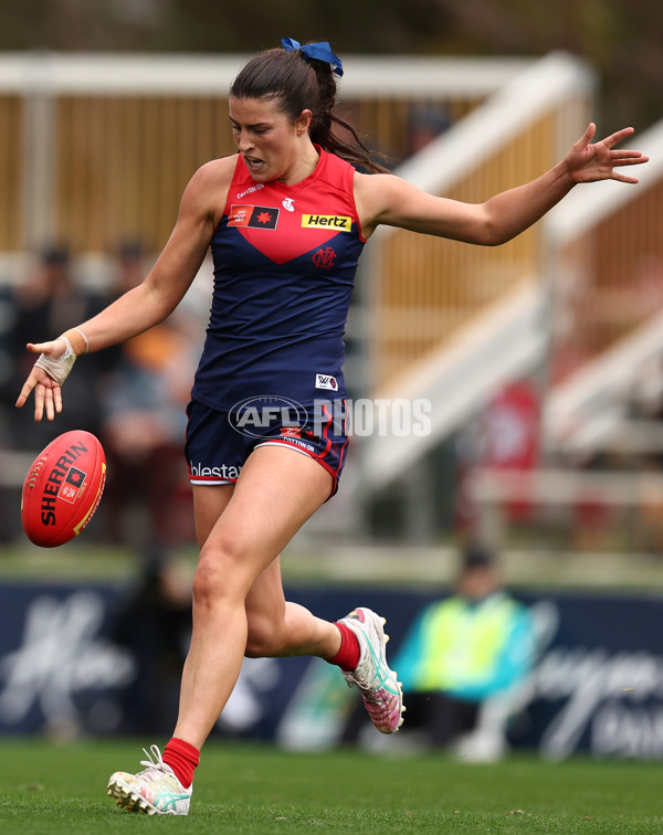 AFLW 2025 Round 06 - Melbourne v West Coast - A-62966345