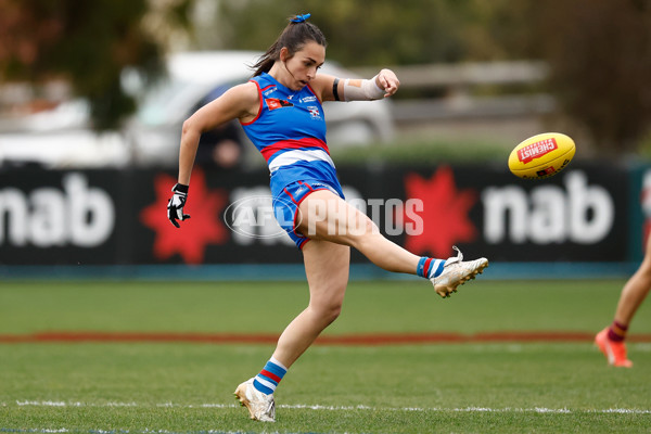AFLW 2025 Round 06 - Western Bulldogs v Brisbane - A-62971229
