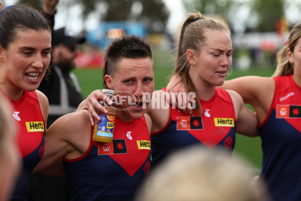 AFLW 2025 Round 06 - Melbourne v West Coast - A-62975040