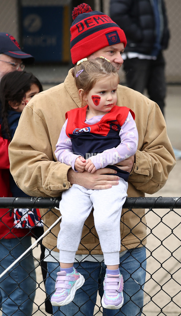 AFLW 2025 Round 06 - Melbourne v West Coast - A-62975042