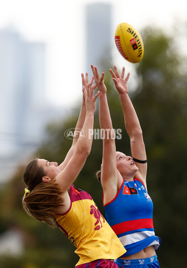 AFLW 2025 Round 06 - Western Bulldogs v Brisbane - A-62976654