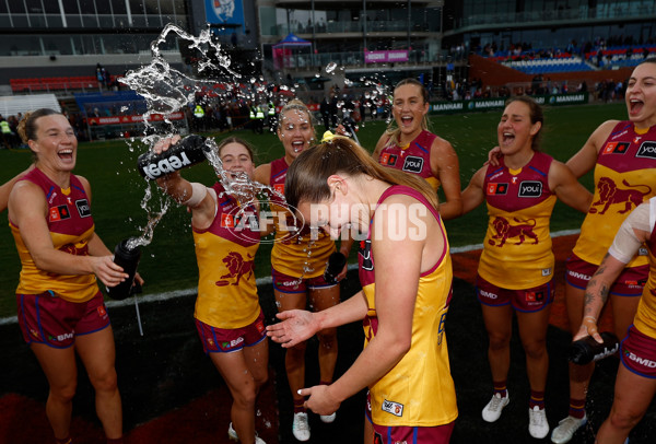 AFLW 2025 Round 06 - Western Bulldogs v Brisbane - A-62981874