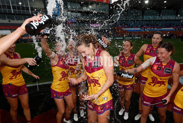 AFLW 2025 Round 06 - Western Bulldogs v Brisbane - A-62981875