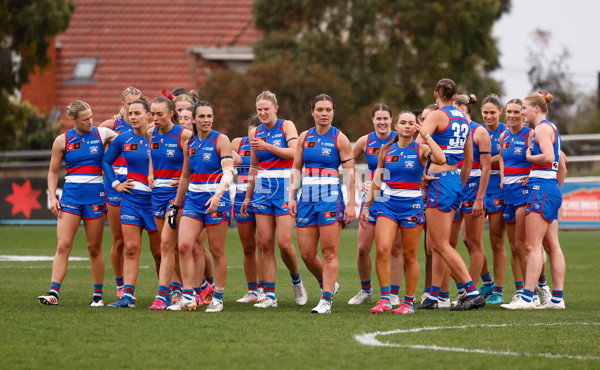 AFLW 2025 Round 06 - Western Bulldogs v Brisbane - A-62981880