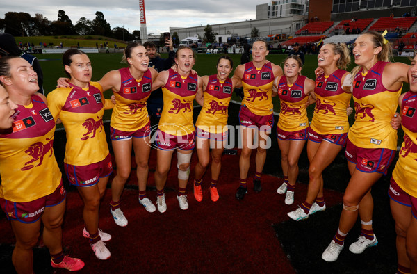 AFLW 2025 Round 06 - Western Bulldogs v Brisbane - A-62983520