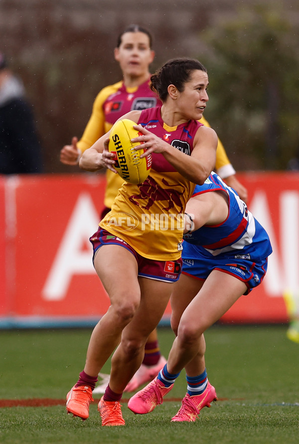 AFLW 2025 Round 06 - Western Bulldogs v Brisbane - A-62984414