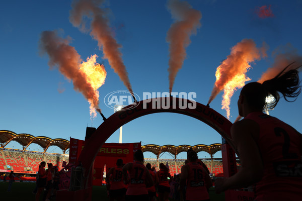 AFLW 2025 Round 06 - Gold Coast v Adelaide - A-62988785