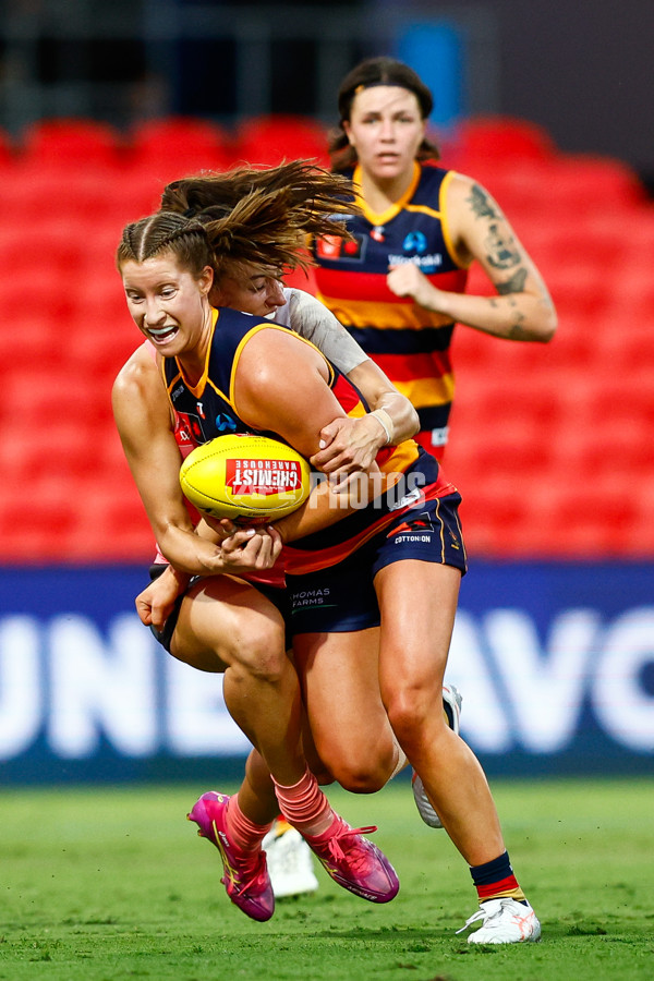 AFLW 2025 Round 06 - Gold Coast v Adelaide - A-62988819