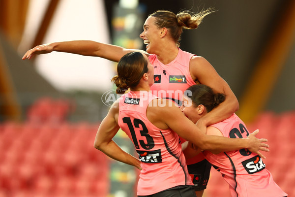 AFLW 2025 Round 06 - Gold Coast v Adelaide - A-62989692