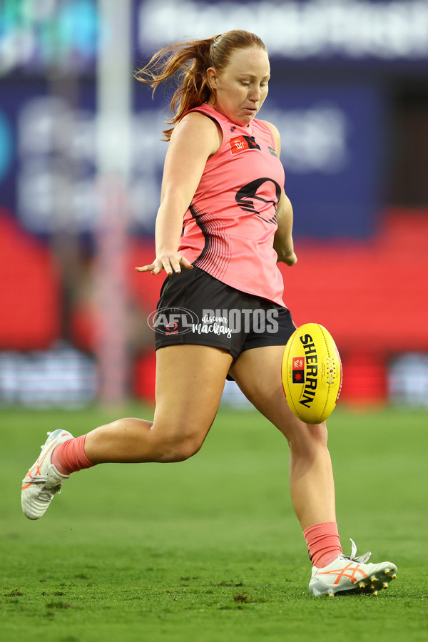 AFLW 2025 Round 06 - Gold Coast v Adelaide - A-62989723