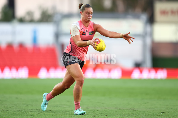 AFLW 2025 Round 06 - Gold Coast v Adelaide - A-62989725