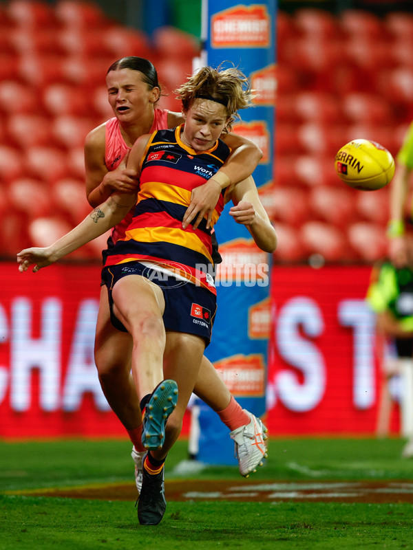 AFLW 2025 Round 06 - Gold Coast v Adelaide - A-62991695