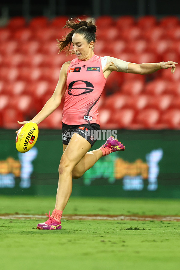 AFLW 2025 Round 06 - Gold Coast v Adelaide - A-62992199