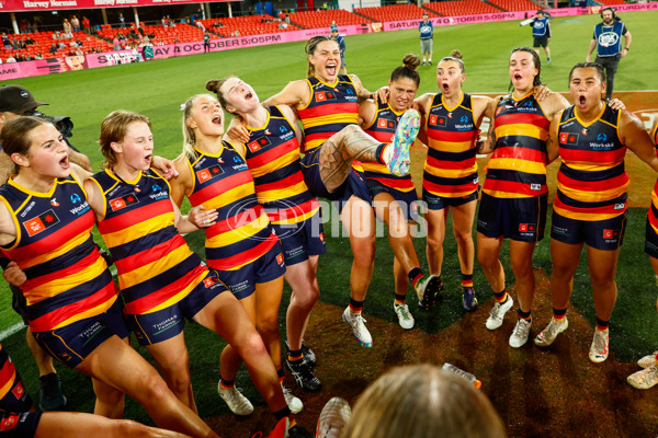 AFLW 2025 Round 06 - Gold Coast v Adelaide - A-62992279