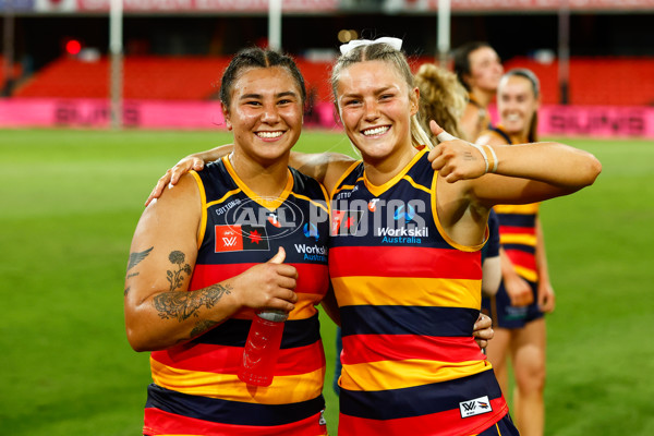 AFLW 2025 Round 06 - Gold Coast v Adelaide - A-62992282