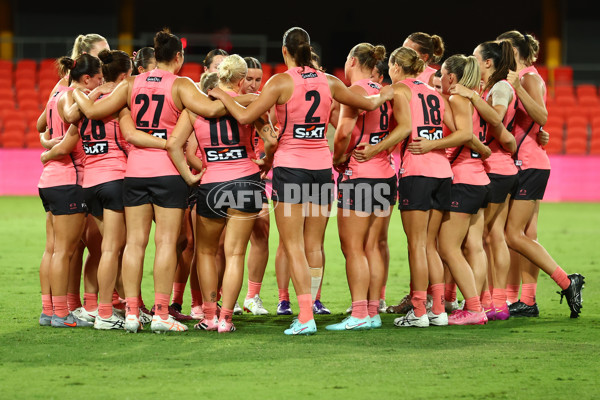 AFLW 2025 Round 06 - Gold Coast v Adelaide - A-62994016