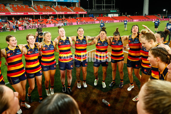 AFLW 2025 Round 06 - Gold Coast v Adelaide - A-62994029