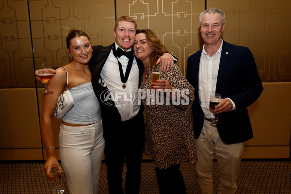 AFL 2025 Media - Brownlow Medal - A-63037330