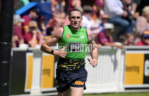 AFL 2025 Training - Brisbane 230925 - A-63042652