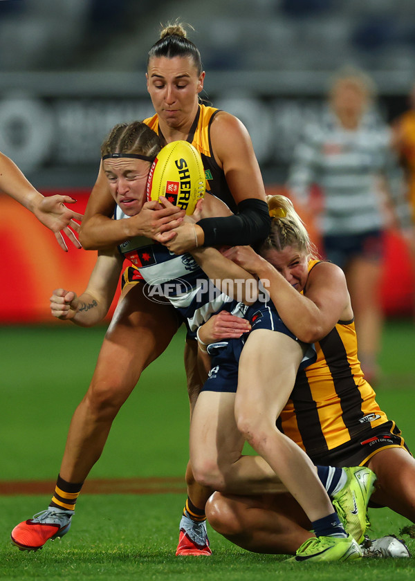 AFLW 2025 Round 07 - Geelong v Hawthorn - A-63063605
