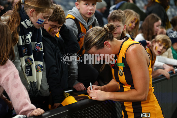AFLW 2025 Round 07 - Geelong v Hawthorn - A-63063620