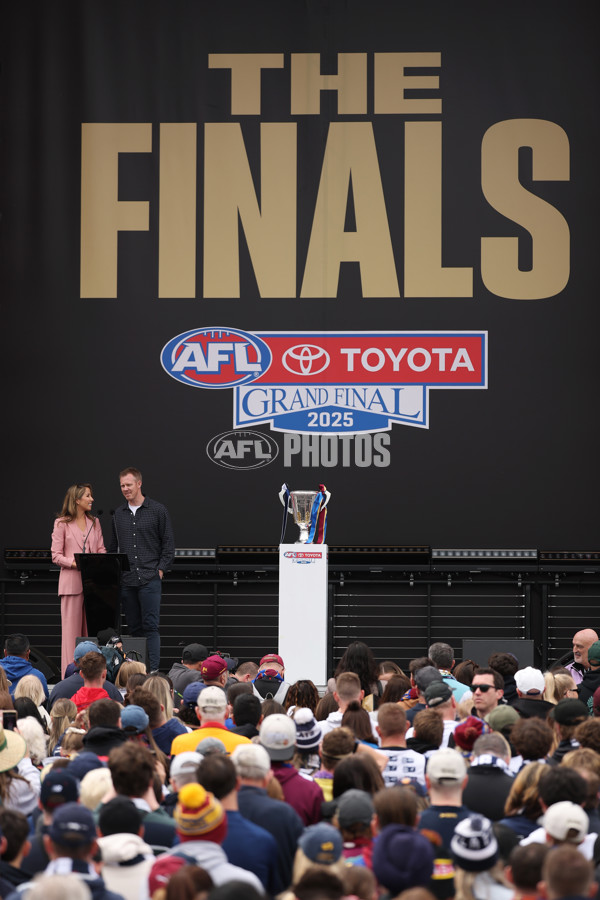 AFL 2025 Media - Grand Final Parade - A-63072049