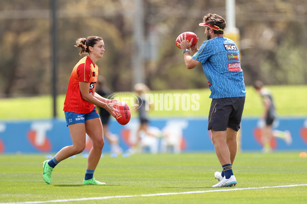 AFLW 2025 Round 07 - Melbourne v Gold Coast - A-63073716