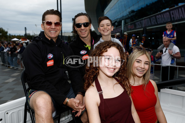 AFL 2025 Media - Grand Final Parade - A-63074649