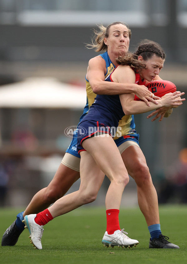 AFLW 2025 Round 07 - Melbourne v Gold Coast - A-63077244