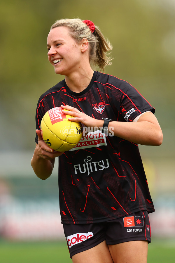 AFLW 2025 Round 07 - Essendon v North Melbourne - A-63079780